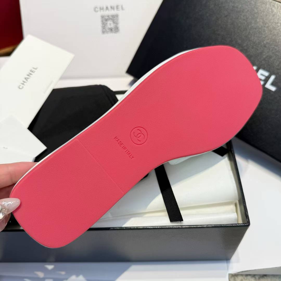 Chanel Slippers view 9