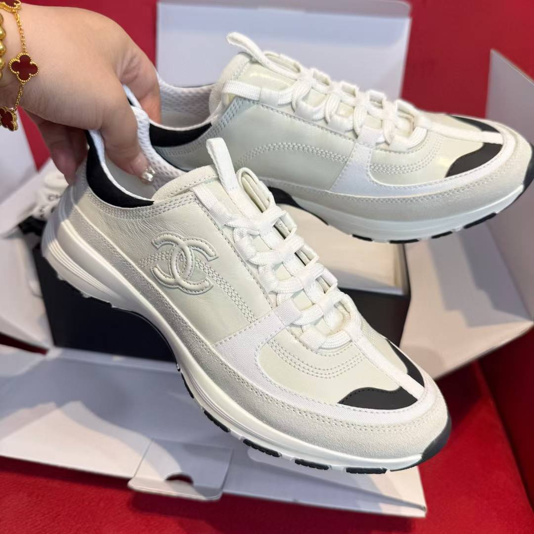 Chanel 25A Sneakers view 1
