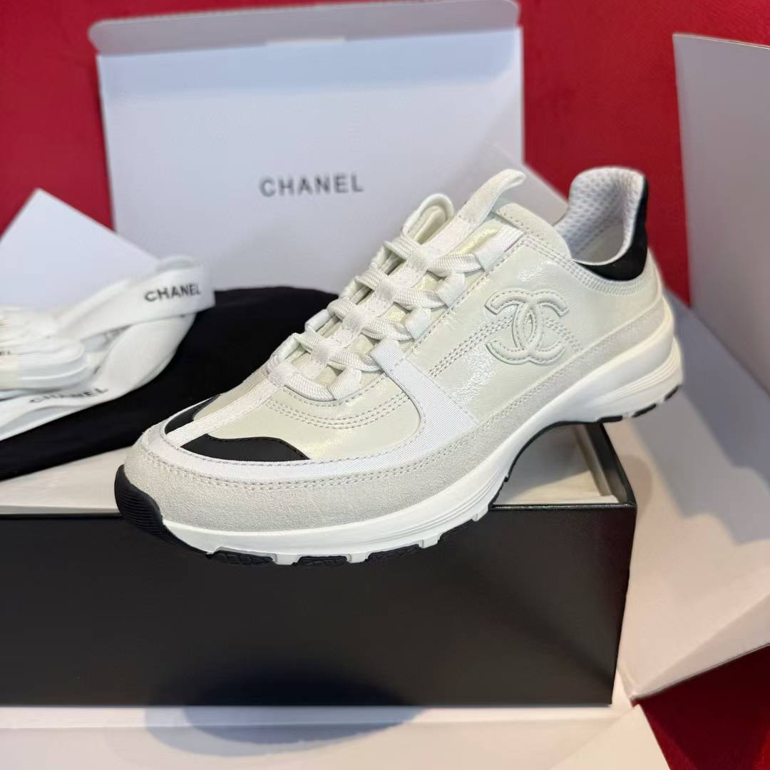Chanel 25A Sneakers view 5