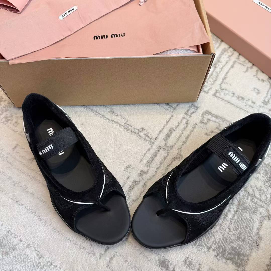 Miu Miu Flat sandals view 6