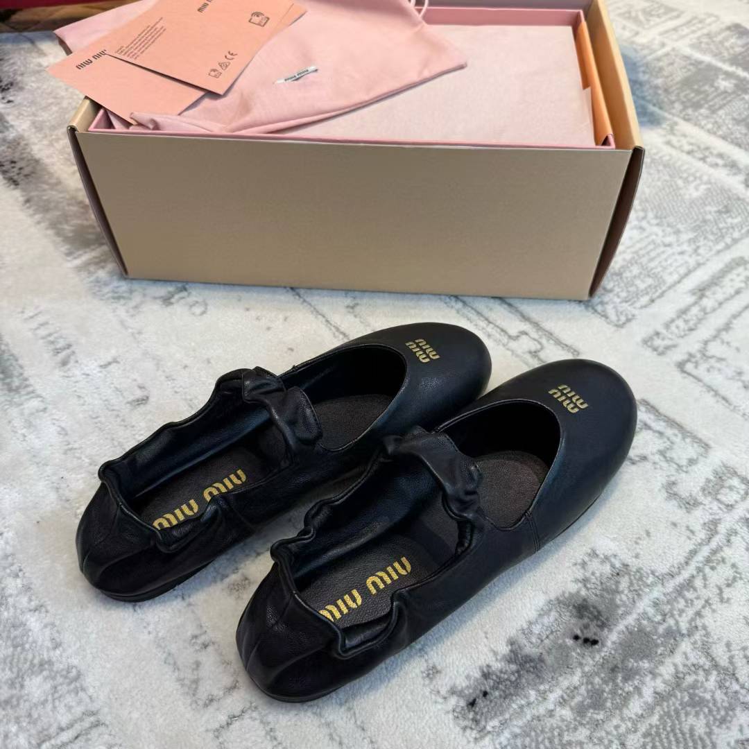 Miu Miu Ballet shoes view 6