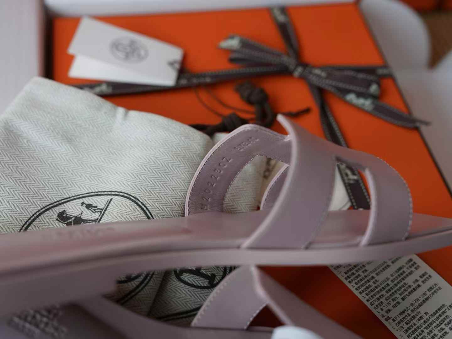 Hermès ORAN EPSOM Slippers view 4