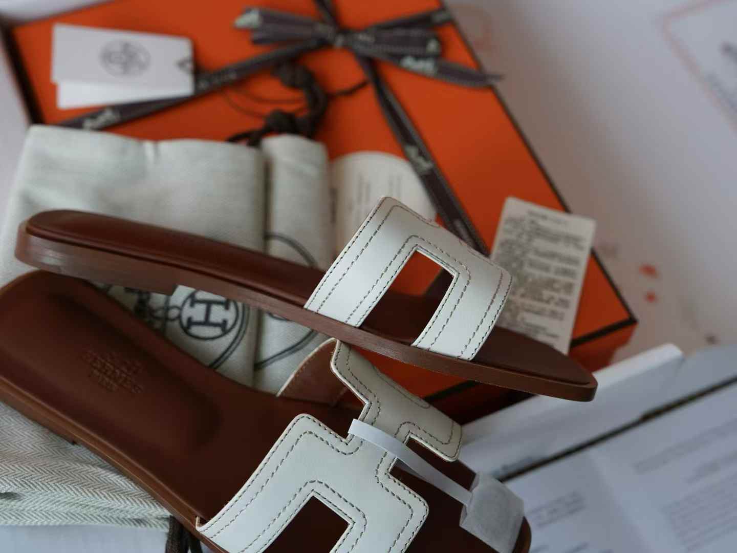 Hermès ORAN EPSOM Slippers view 10