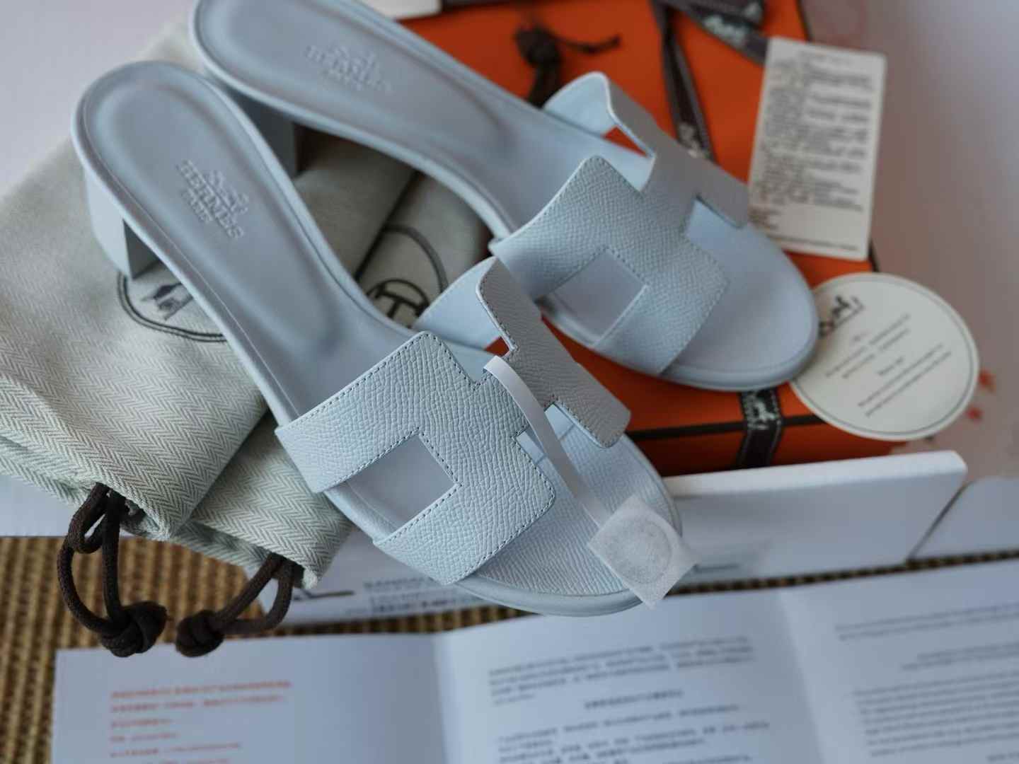 Hermès ORAN EPSOM Slippers view 3