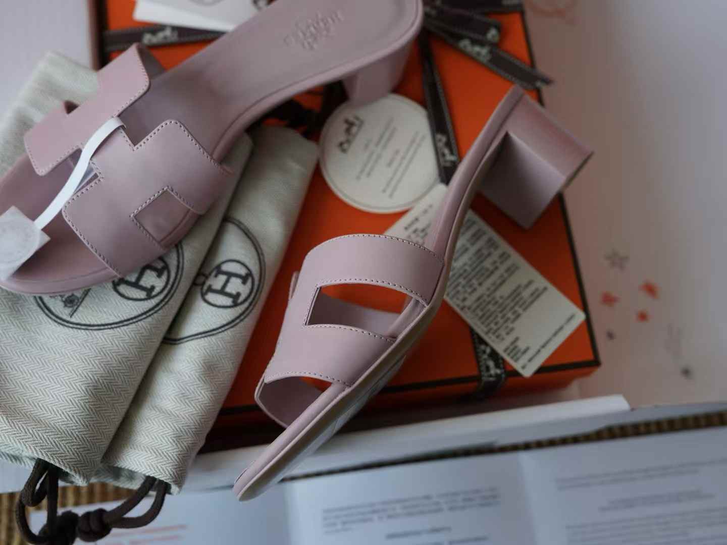 Hermès ORAN EPSOM Slippers view 4