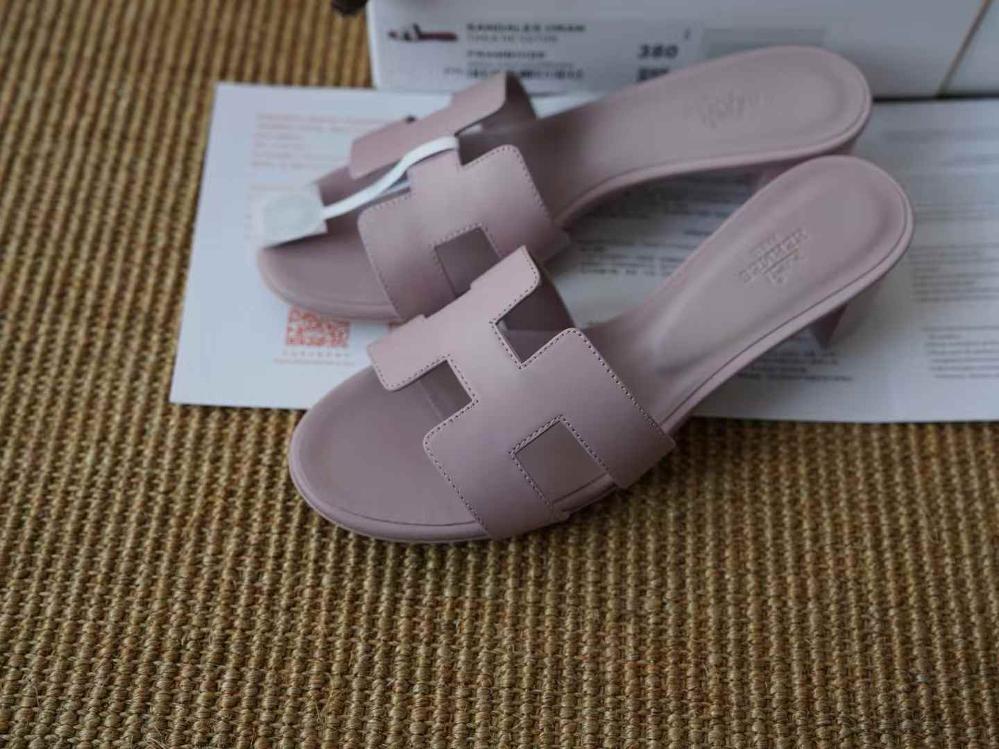 Hermès ORAN EPSOM Slippers view 8