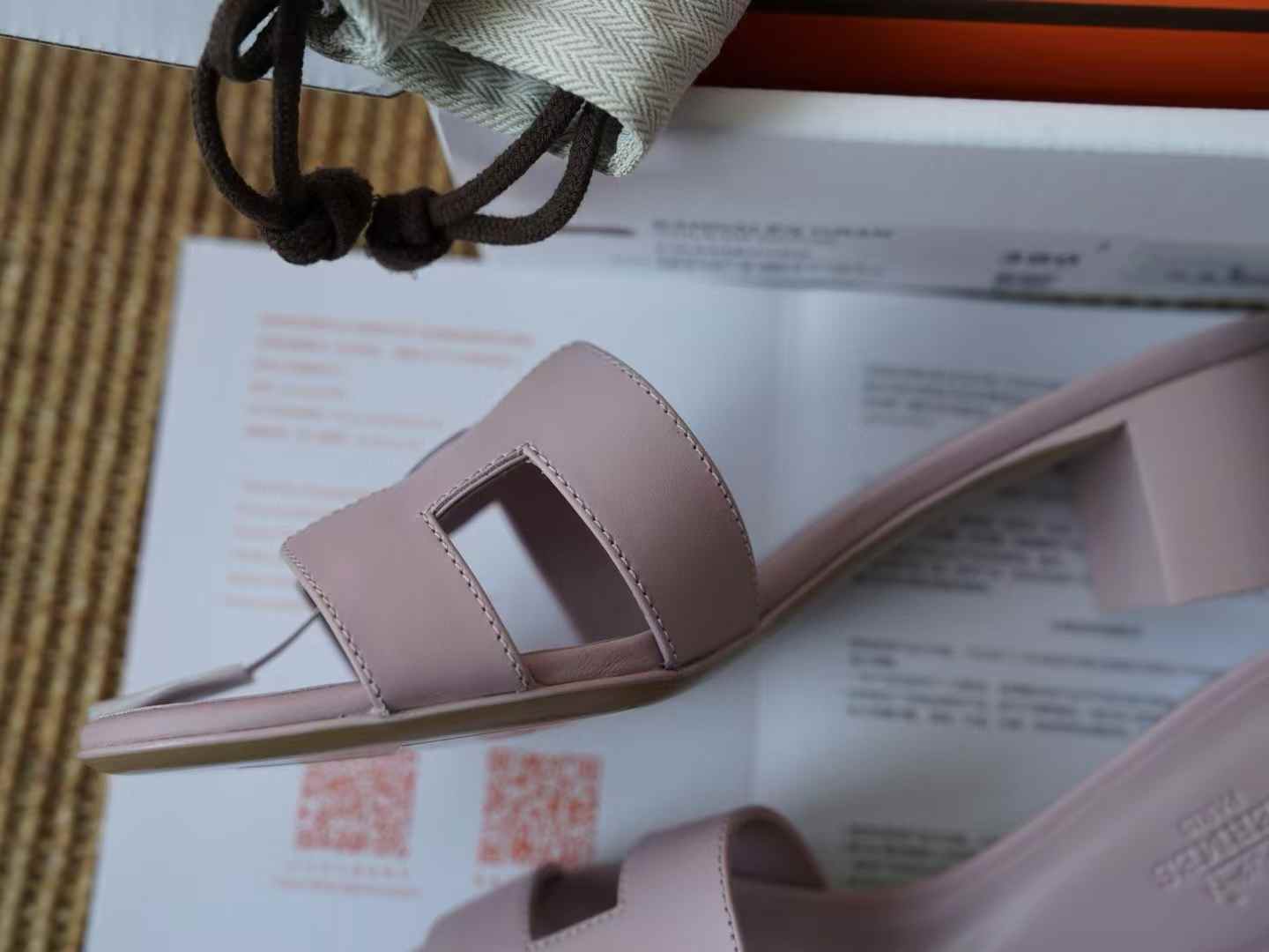 Hermès ORAN EPSOM Slippers view 9