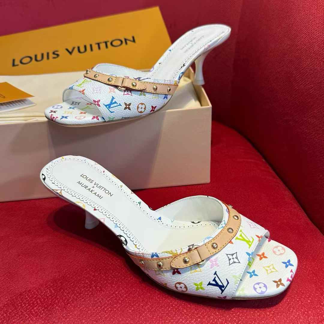 Louis Vuitton Slippers view 7