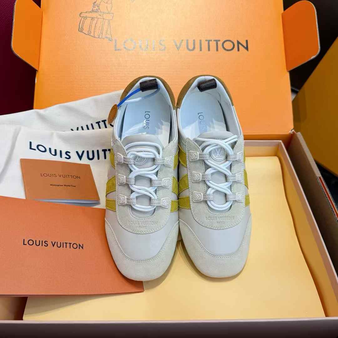 Louis Vuitton Sneakers view 2