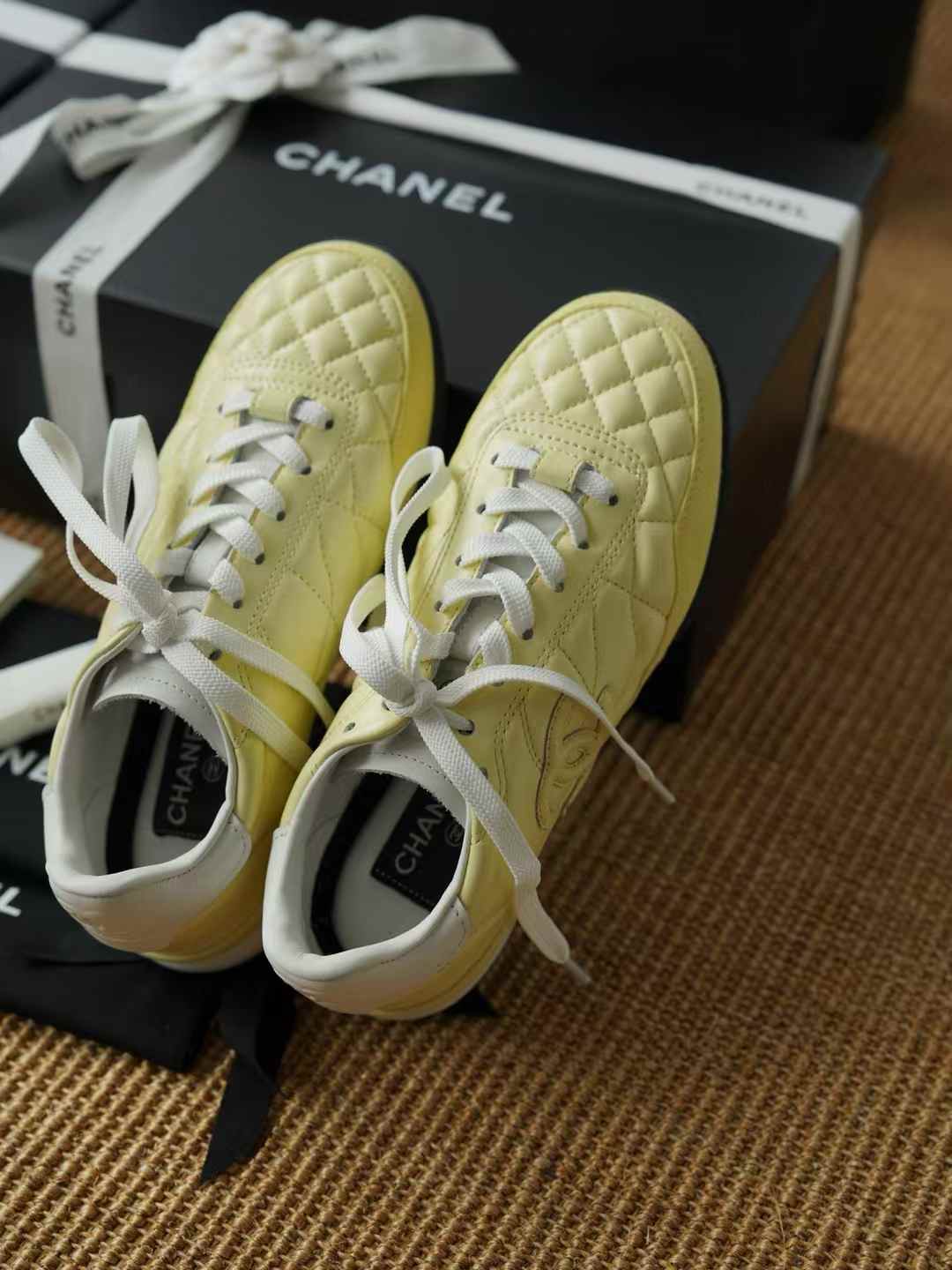Chanel Baseball shoes view 11