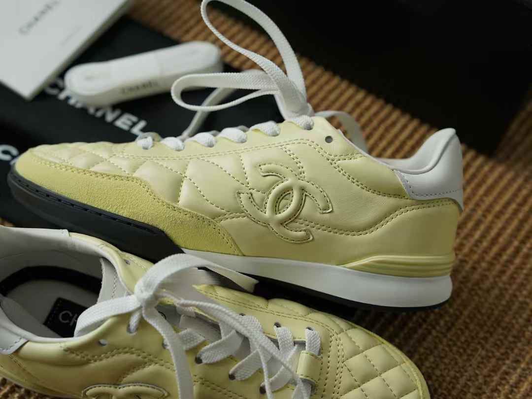 Chanel Baseball shoes view 14