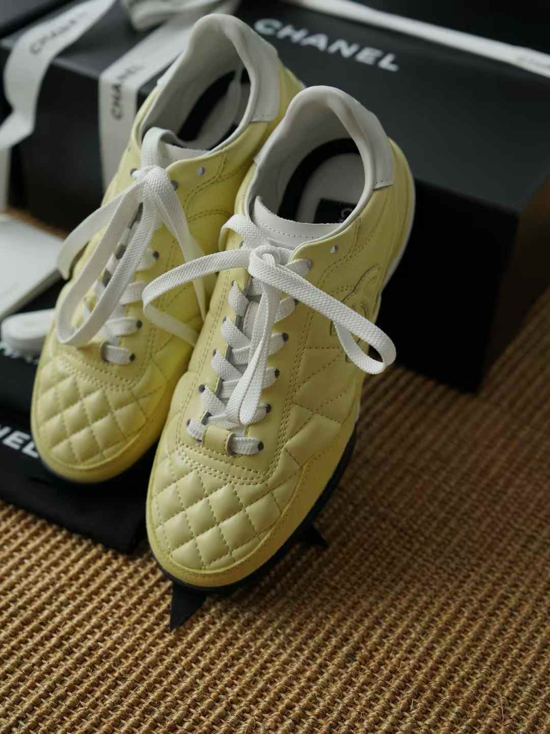 Chanel Baseball shoes view 15