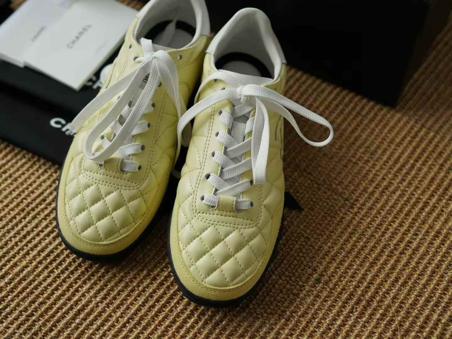 Chanel Baseball shoes view 17