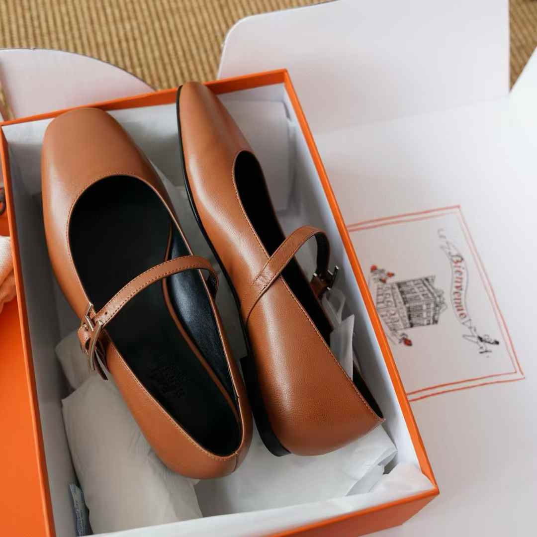 Hermès Ballet shoes view 8