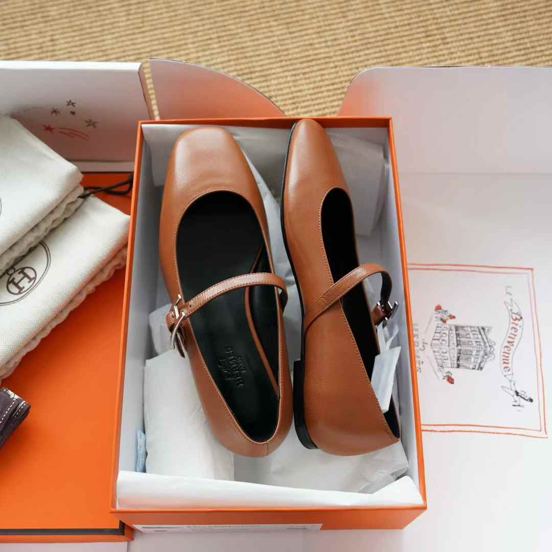 Hermès Ballet shoes view 9