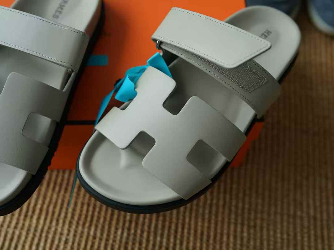 Hermès Slippers view 7