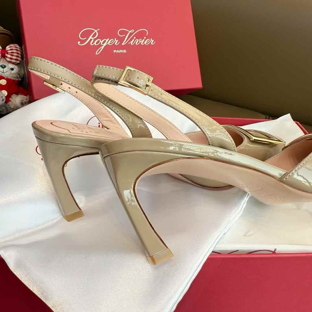 Roger Vivier High heels view 8
