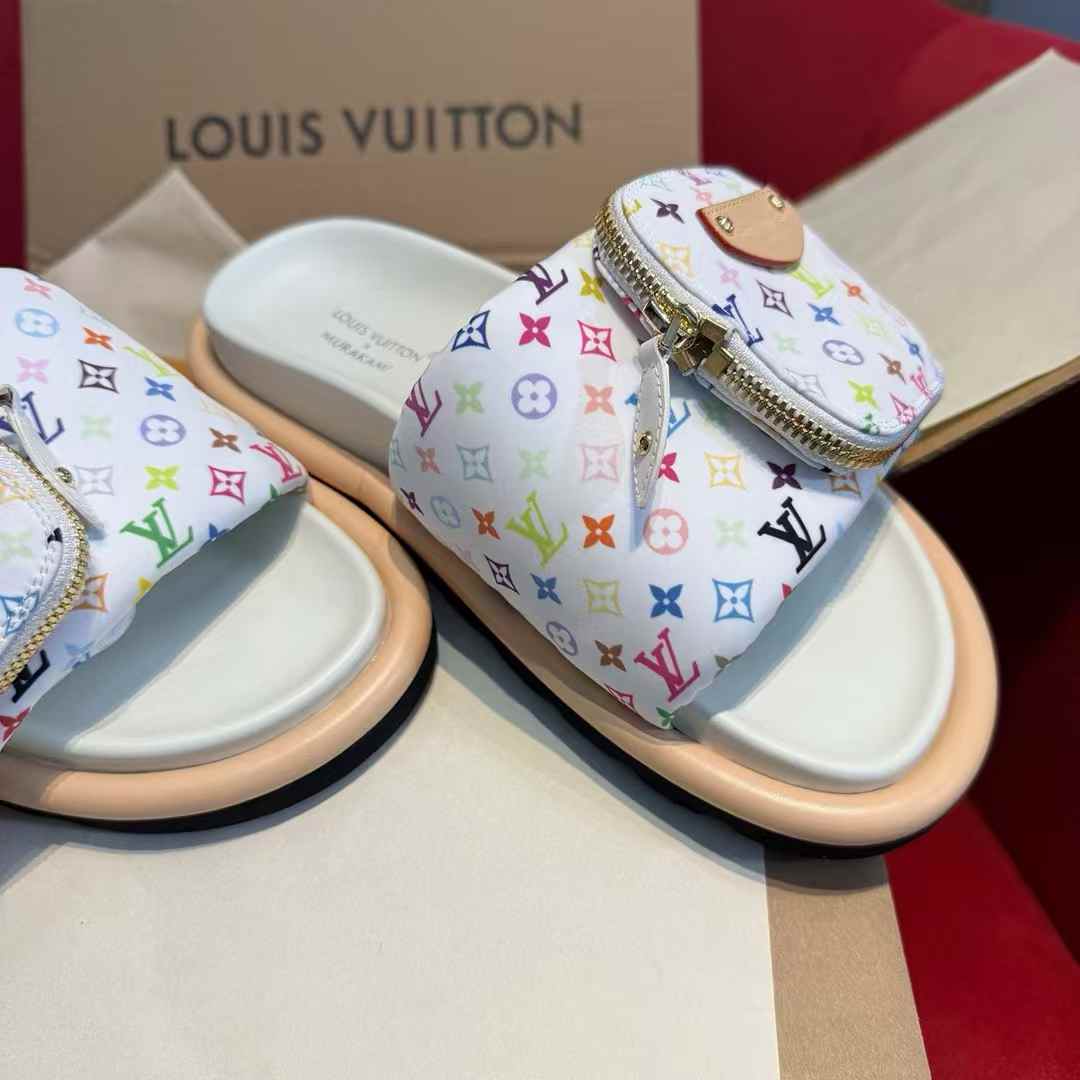 Louis Vuitton Slippers view 7