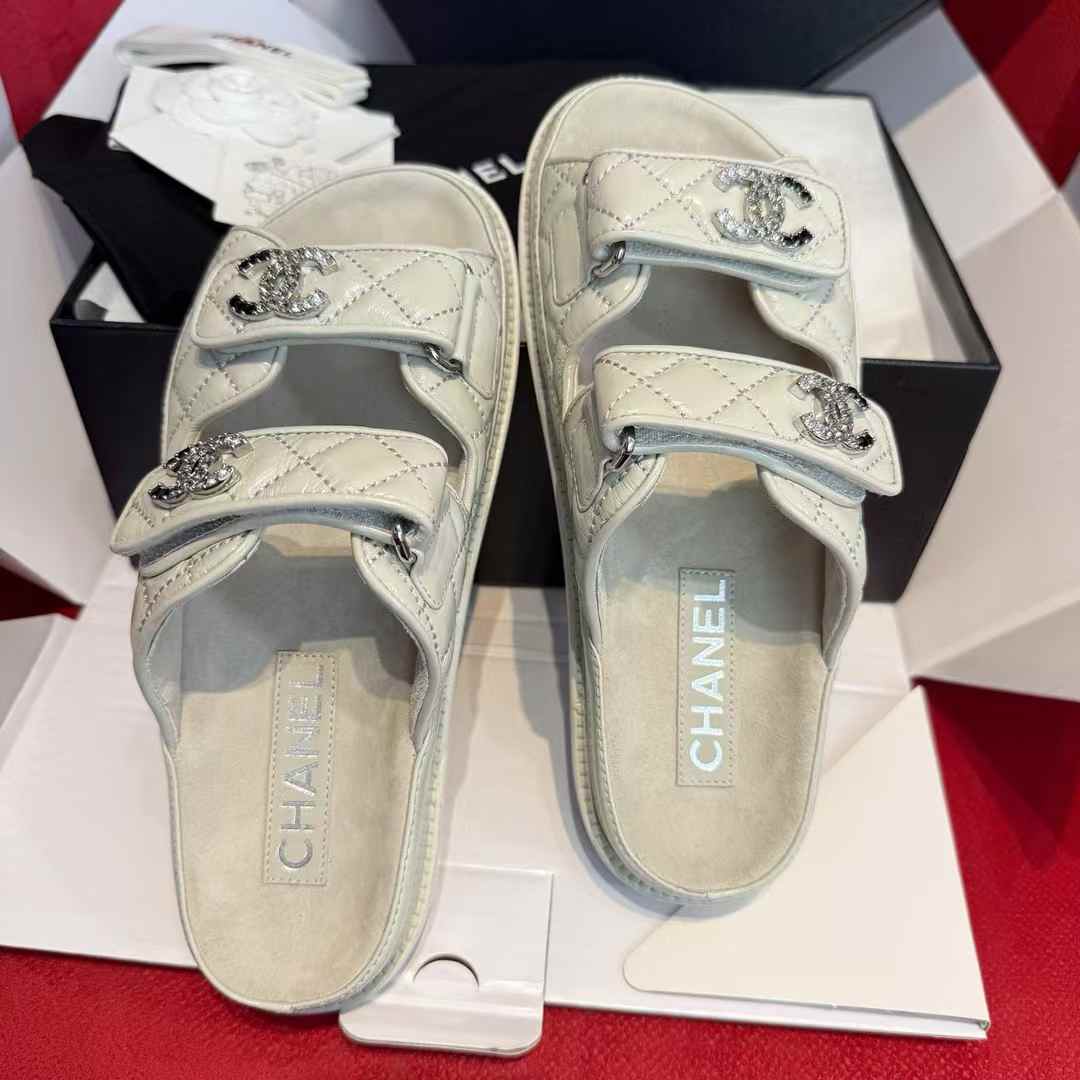 Chanel oil wax slippers view 2