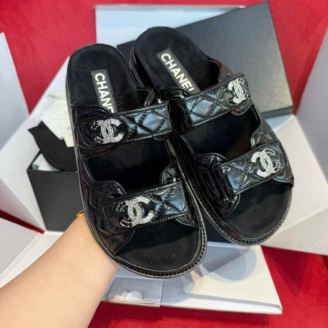 Chanel oil wax slippers view 1