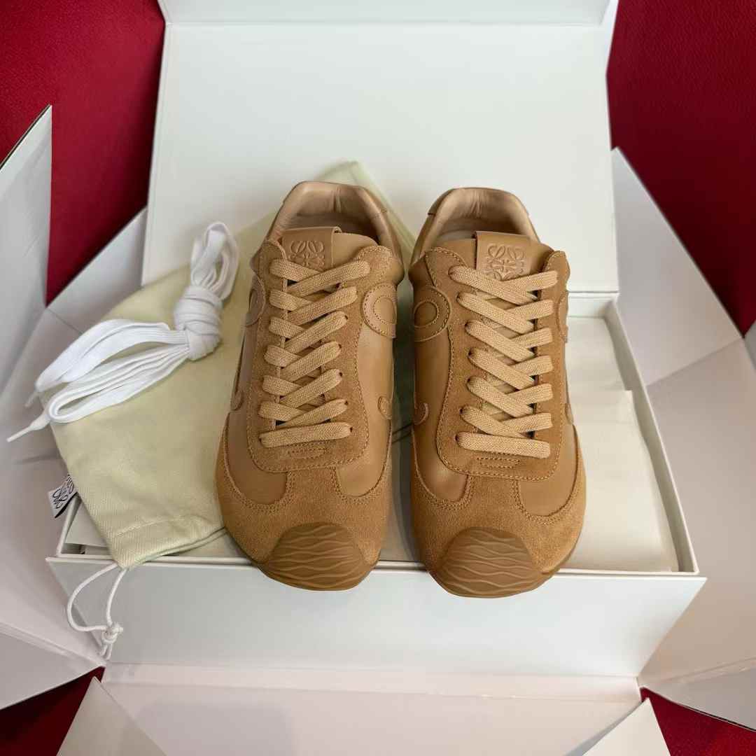 Loewe Sneakers view 12