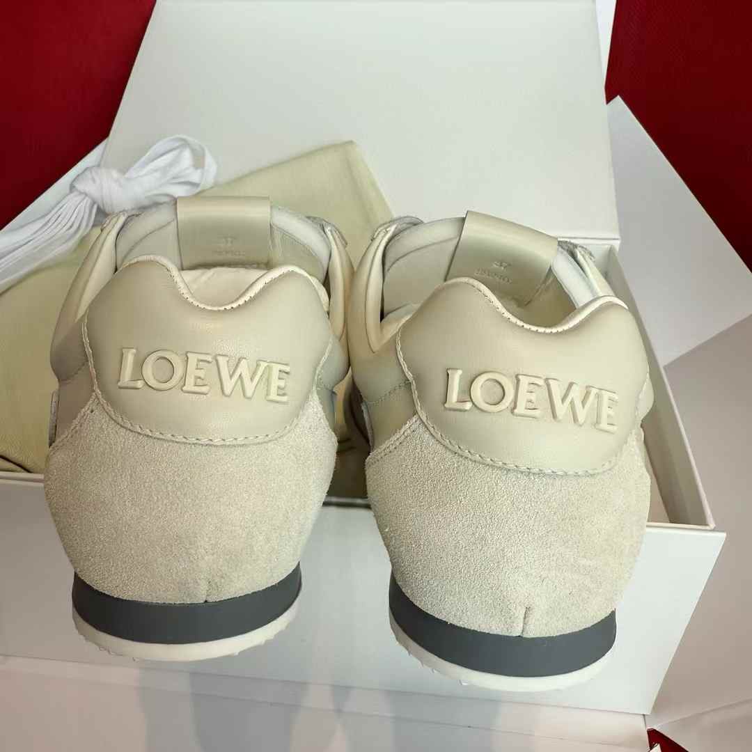 Loewe Sneakers view 9