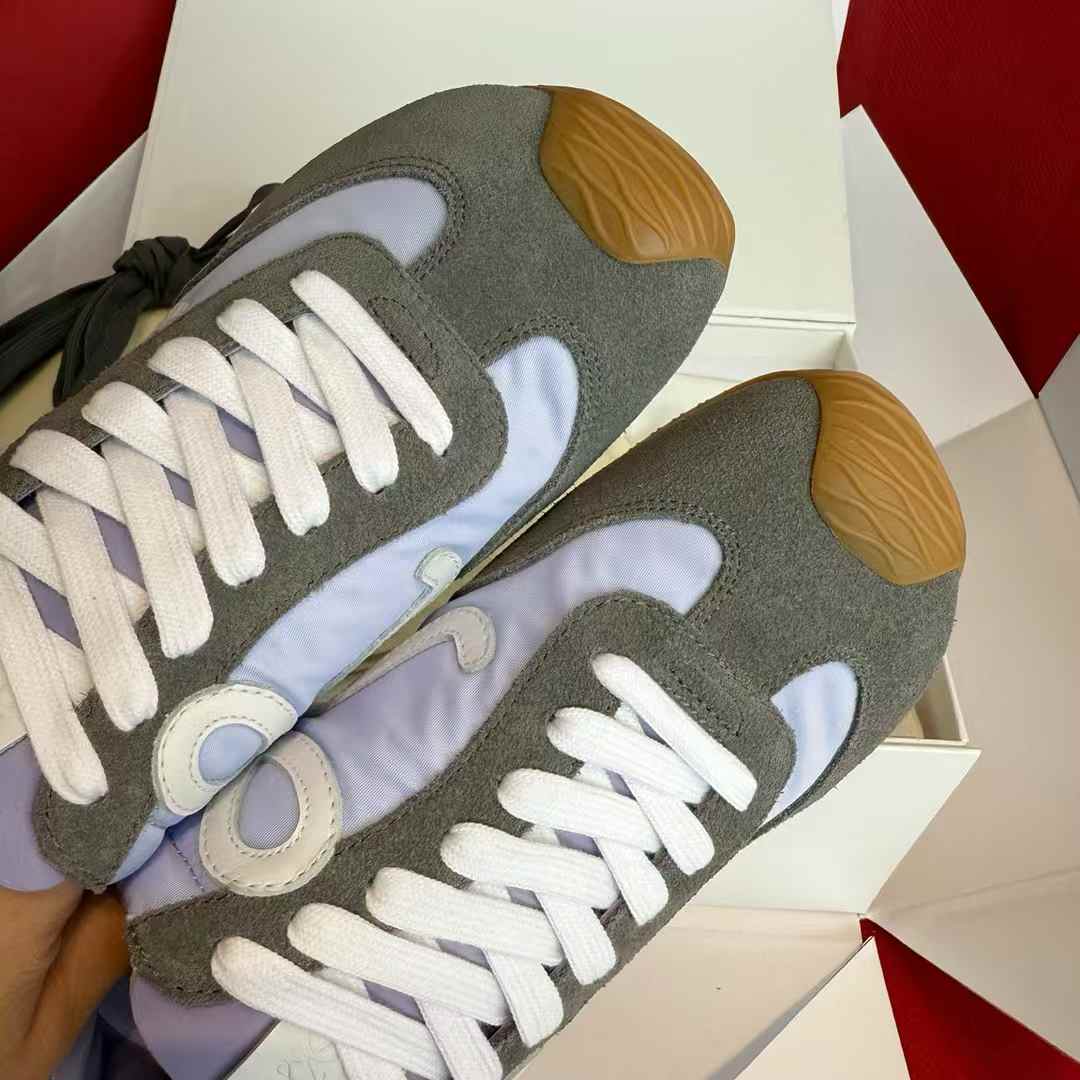 Loewe Sneakers view 9