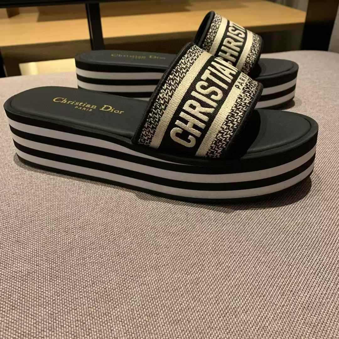 Dior Platform sandals view 5