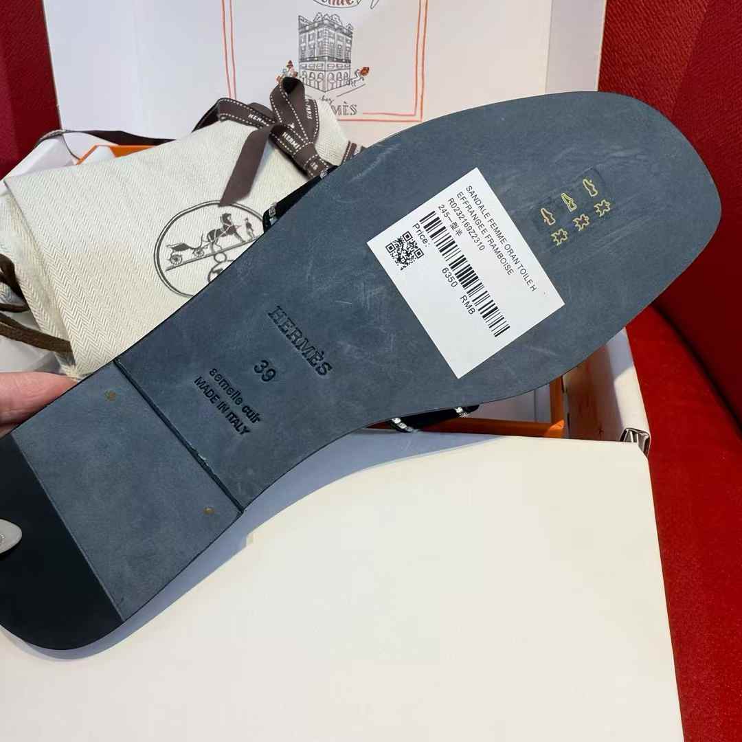Hermès Slippers view 9