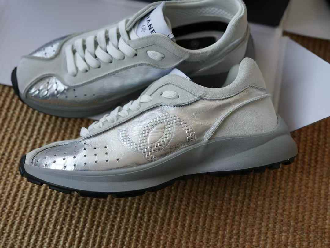 Chanel Casual sneakers view 6