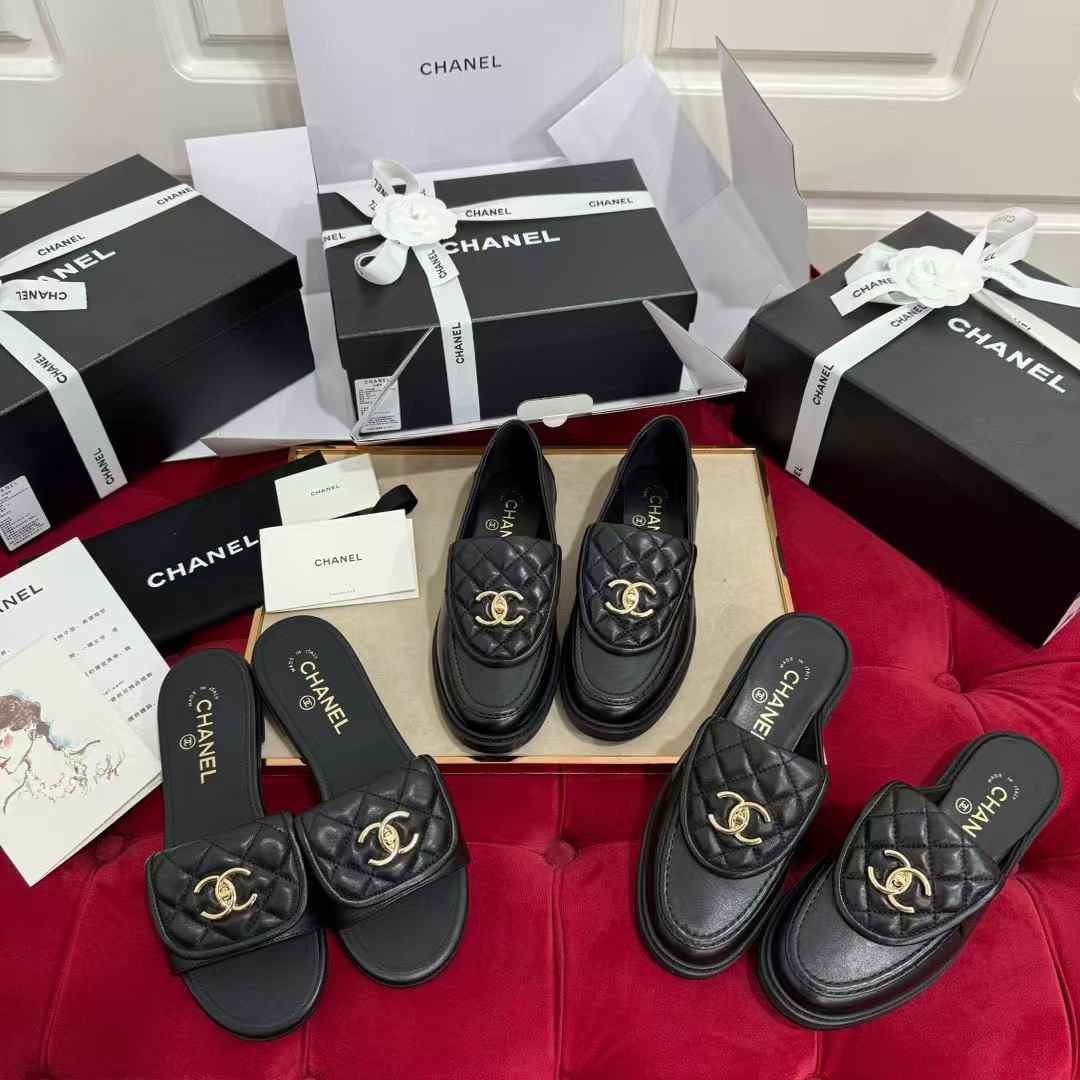 Chanel 25C VINTAGE Buckle Mueller slippers view 9