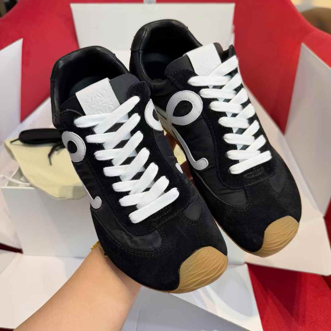 Loewe Sneakers view 12