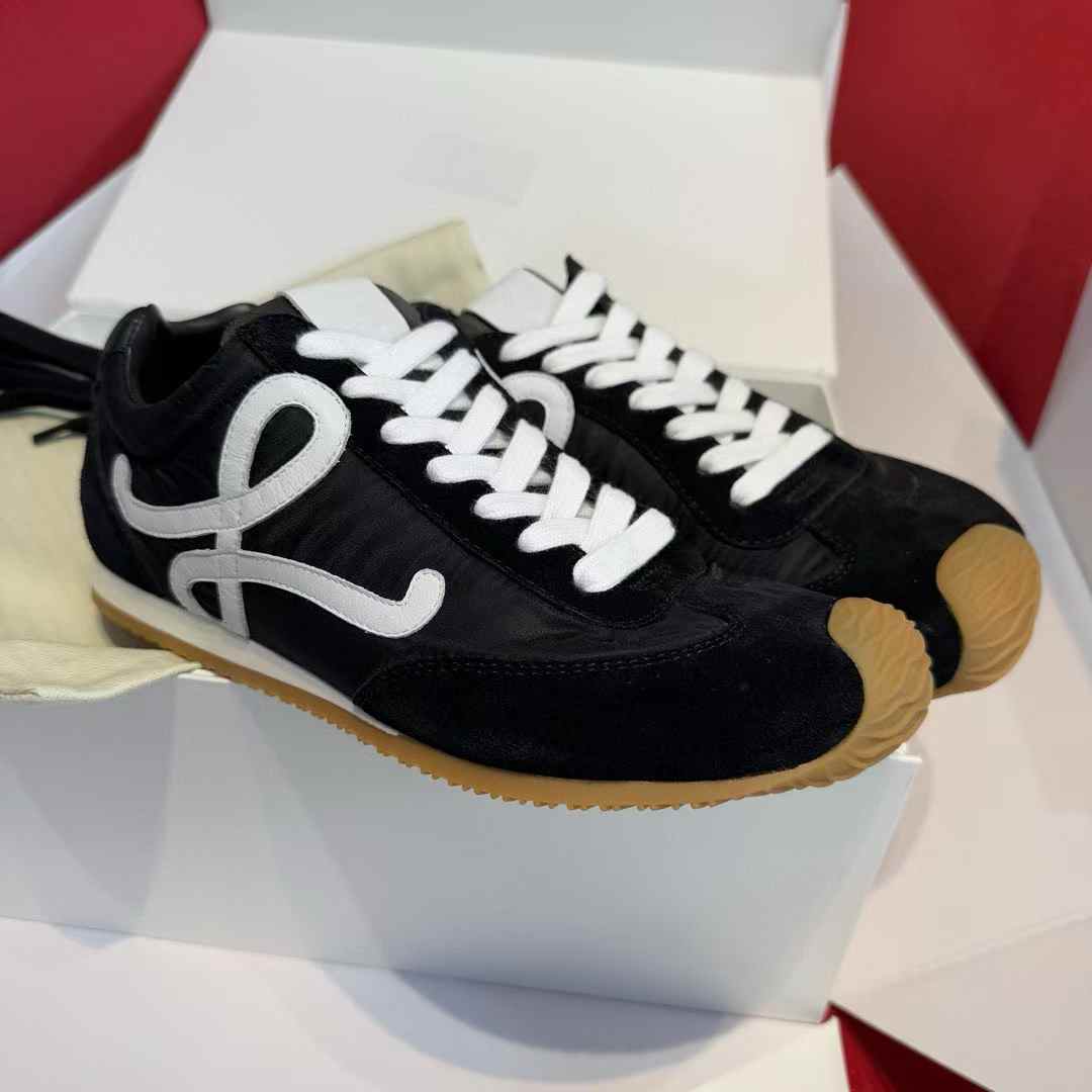 Loewe Sneakers view 14