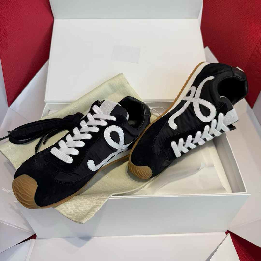 Loewe Sneakers view 20