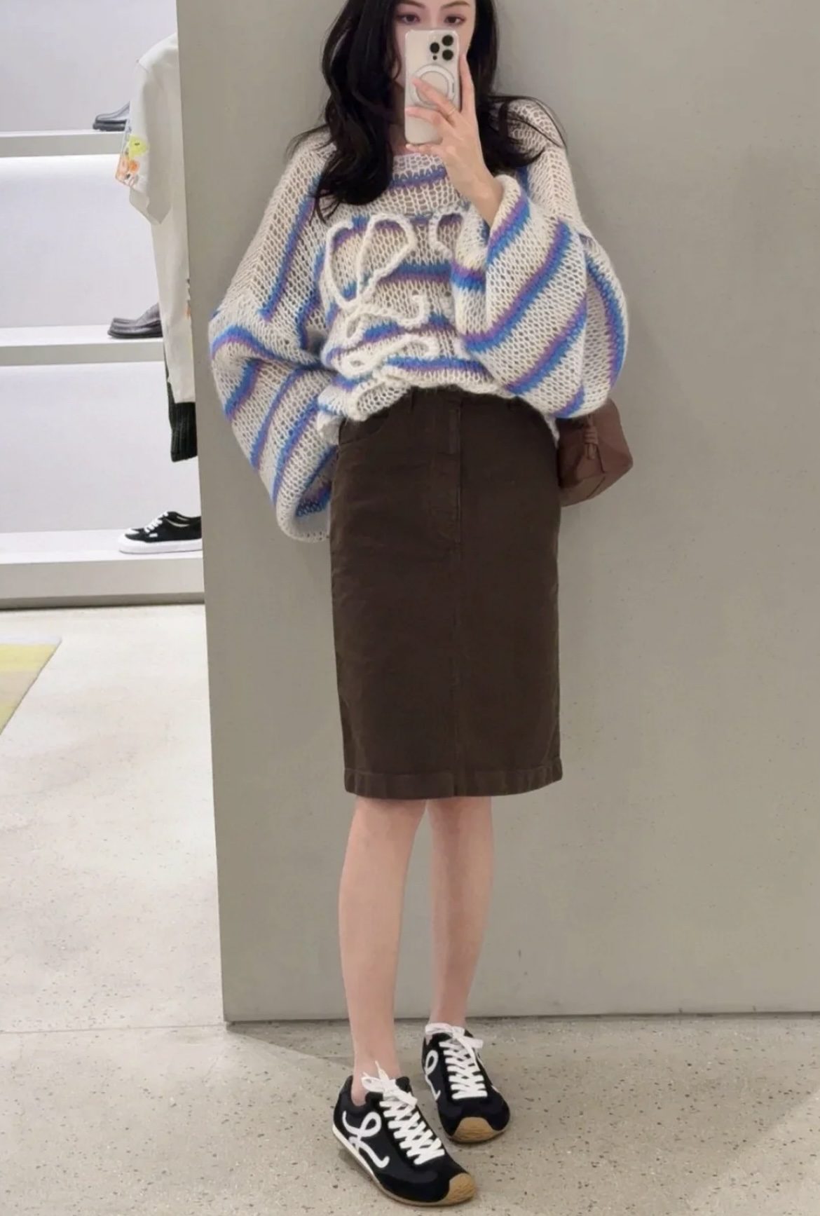 Loewe Sneakers view 22