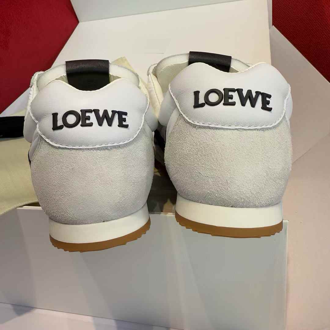 Loewe Sneakers view 9
