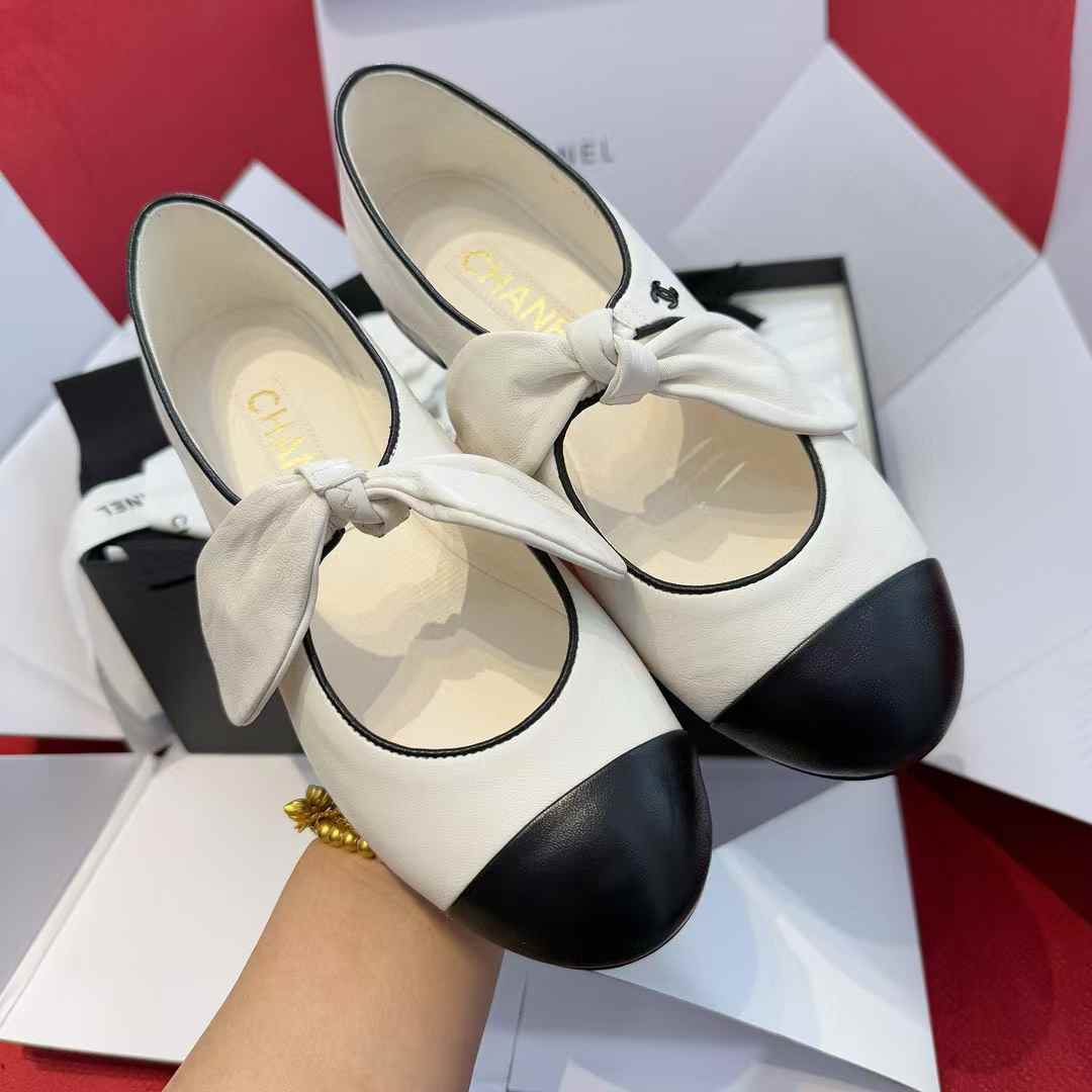 Chanel 25C Mary Jane Shoes view 2