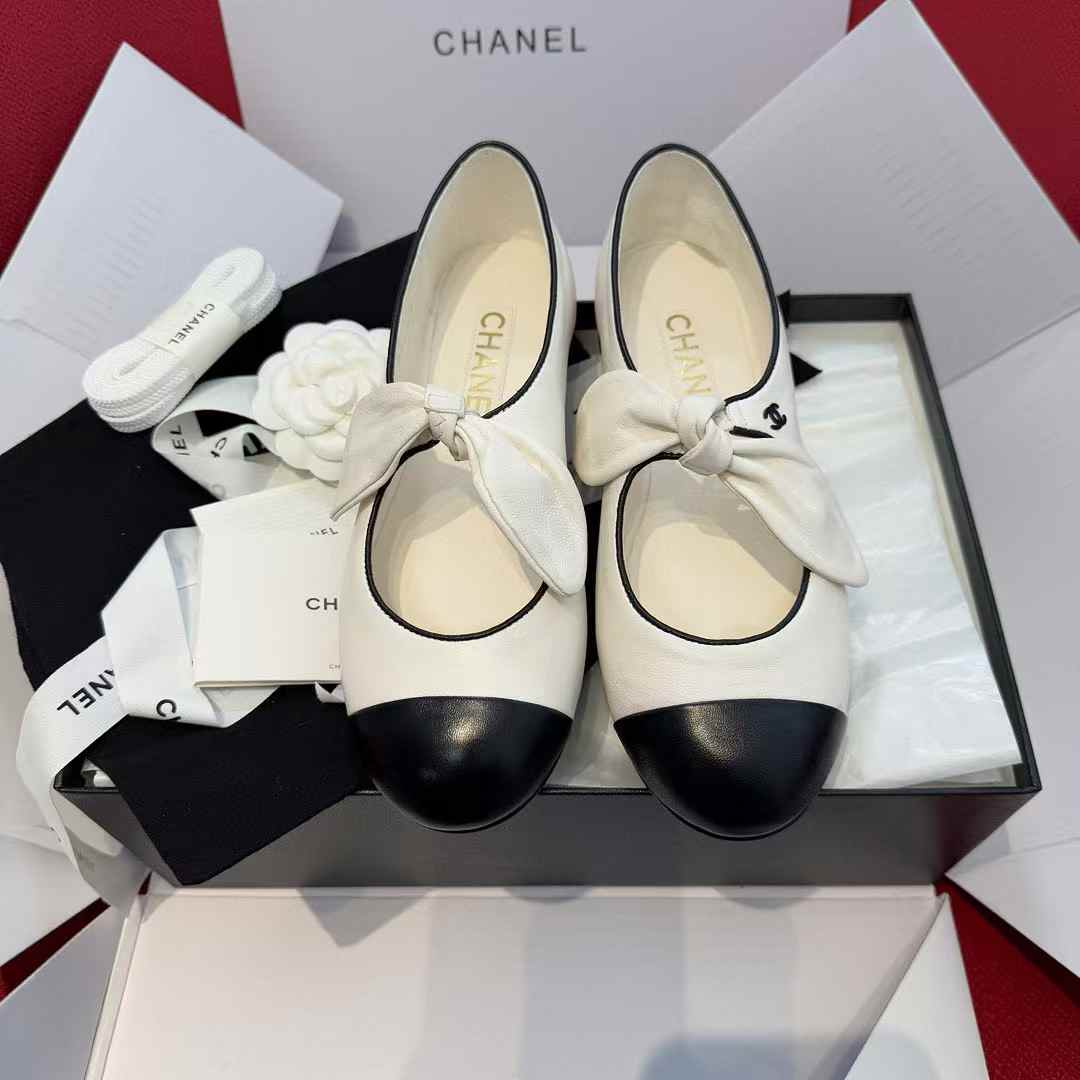 Chanel 25C Mary Jane Shoes view 3