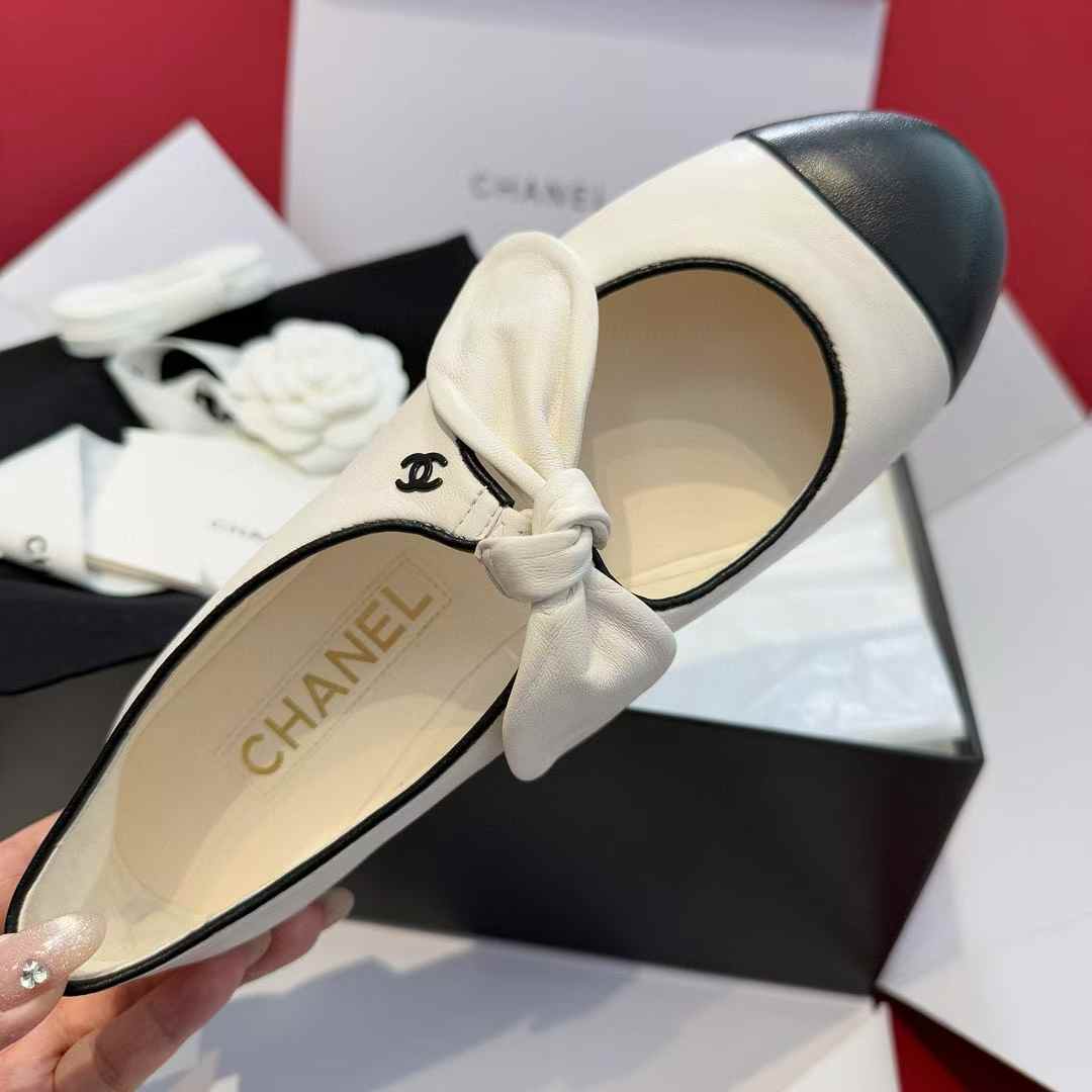 Chanel 25C Mary Jane Shoes view 5