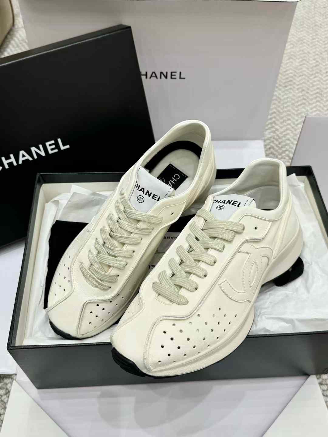Chanel 25C Sneakers view 4