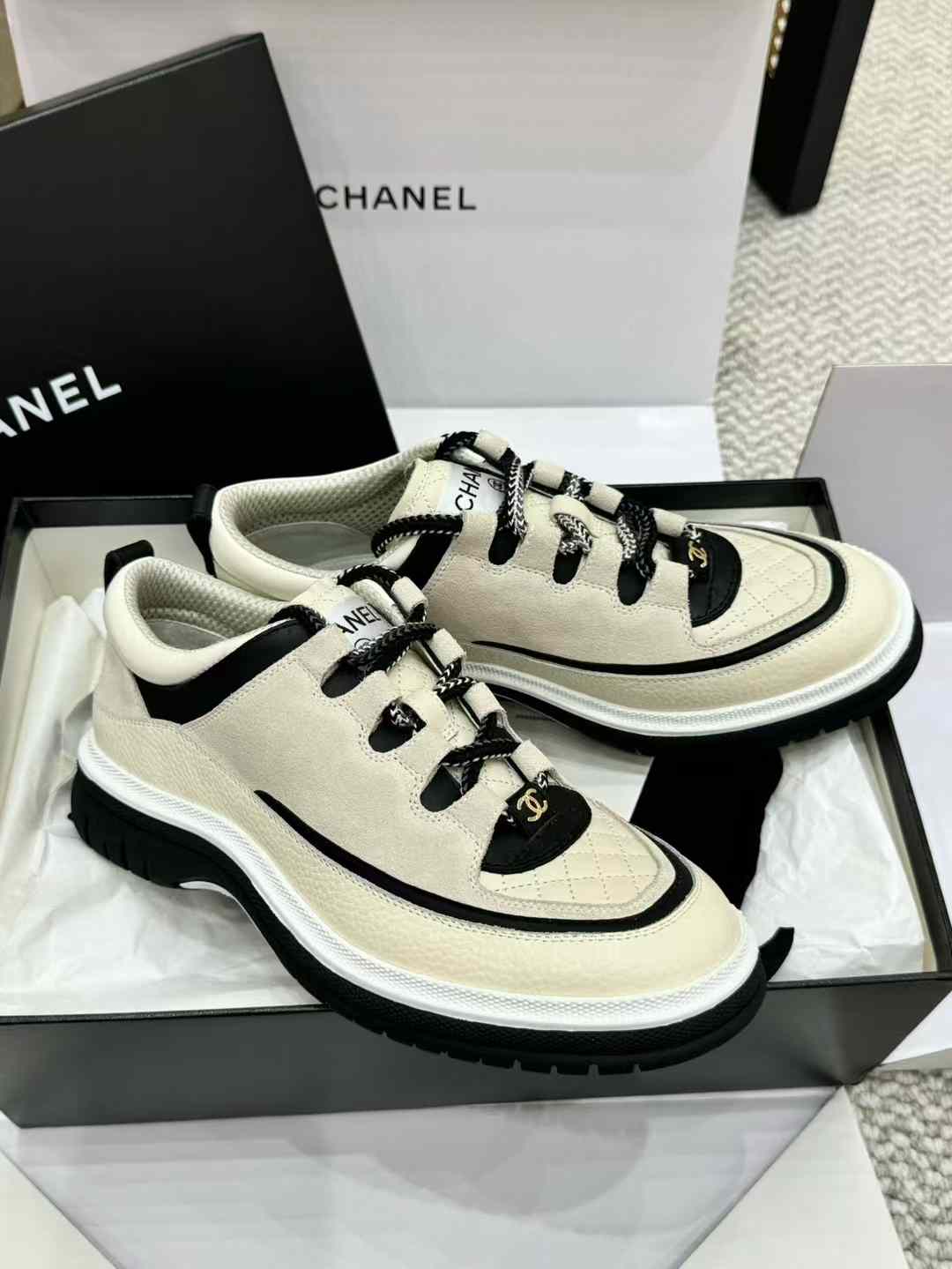 Chanel 25C Sneakers view 3