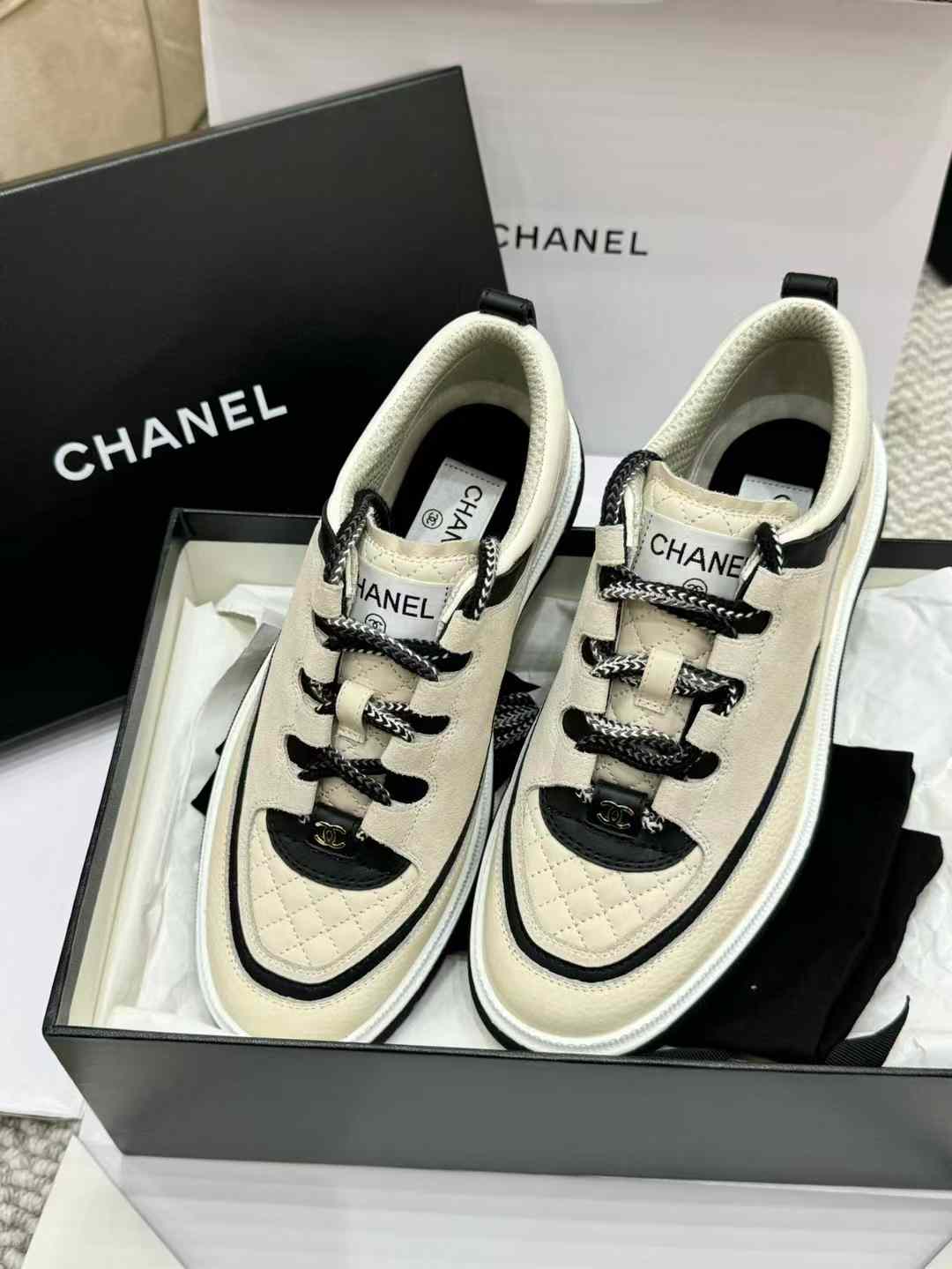 Chanel 25C Sneakers view 4