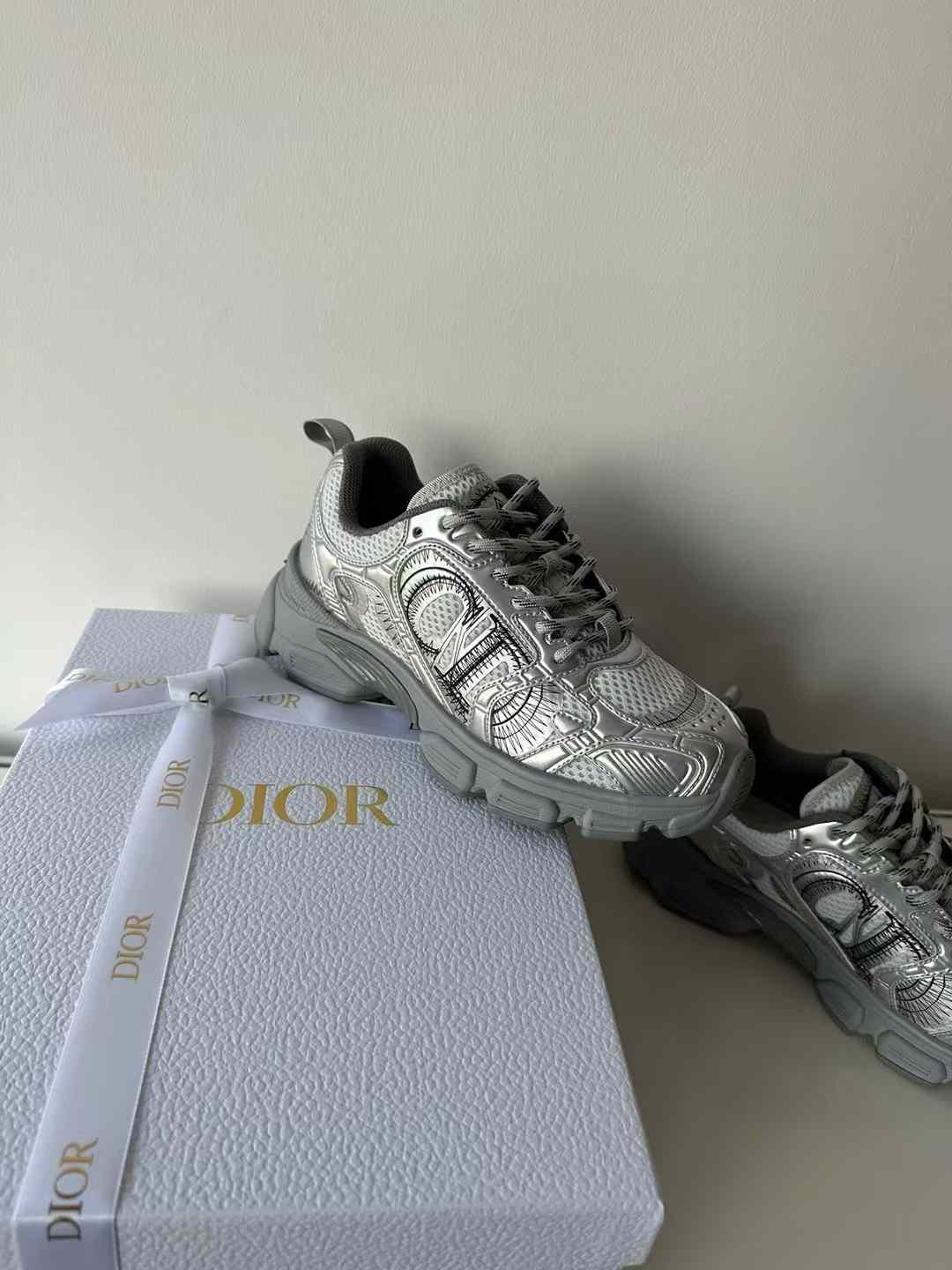 Dior Chrono Sneakers view 8