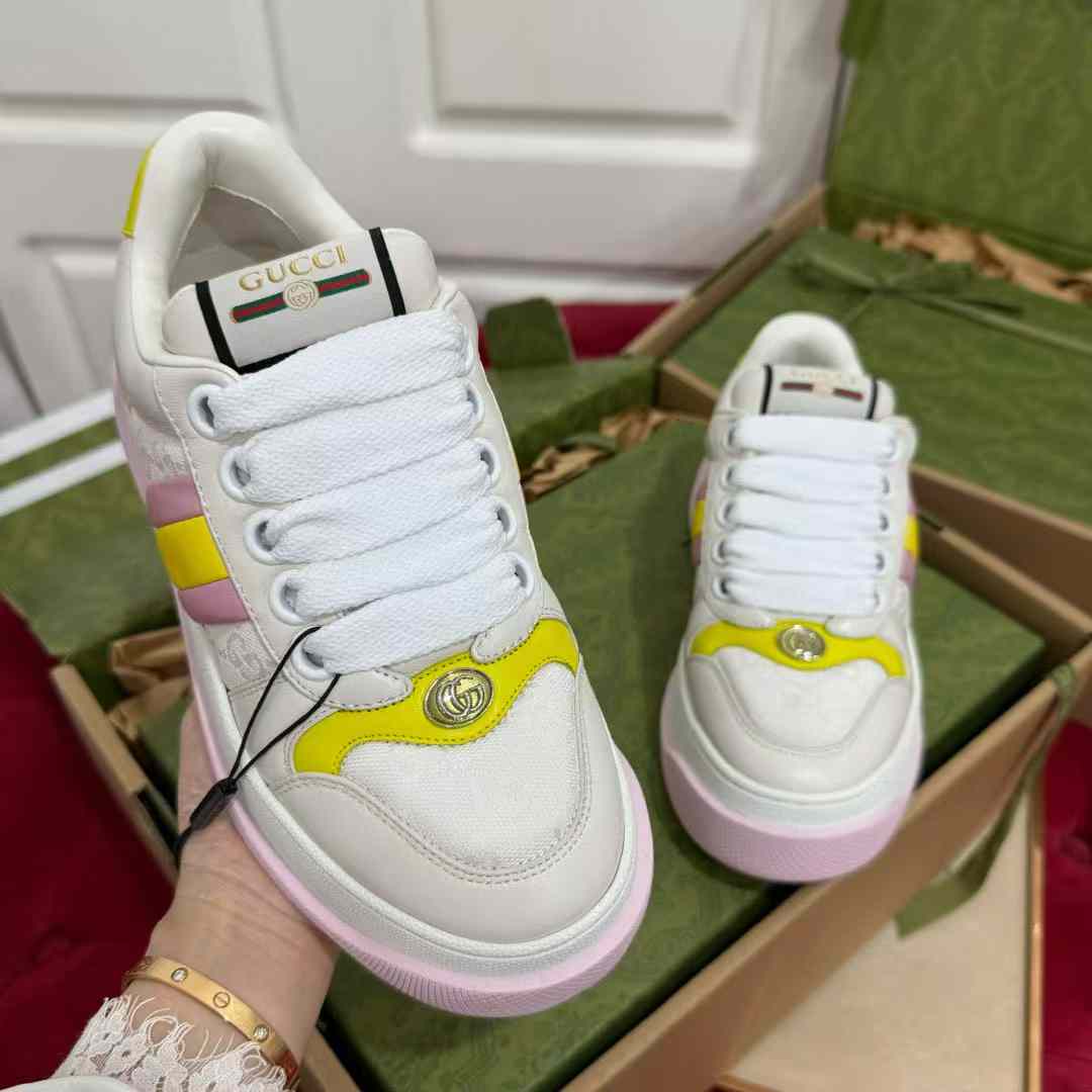 Gucci Sneakers view 1