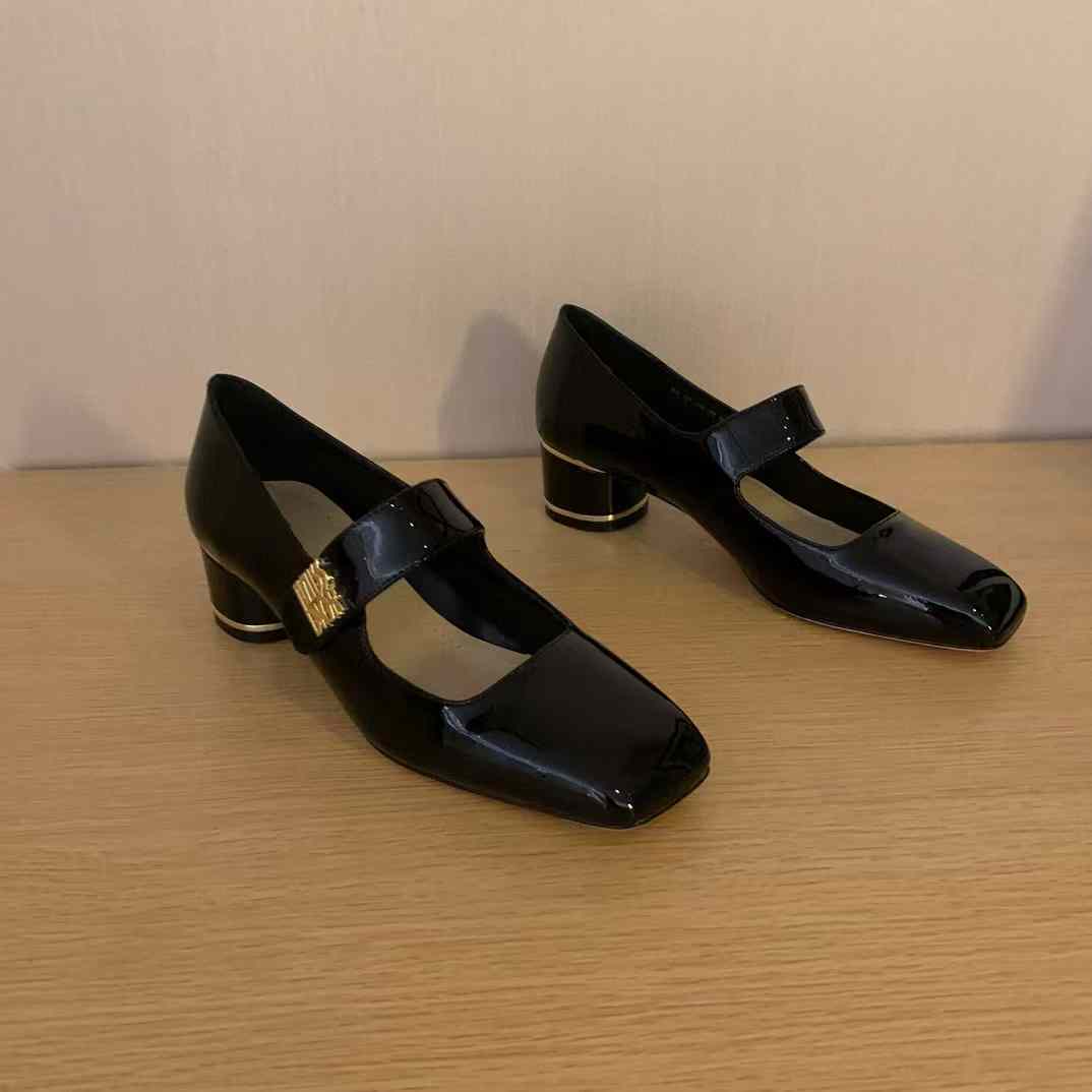 Dior MISS Leather shoes view 12