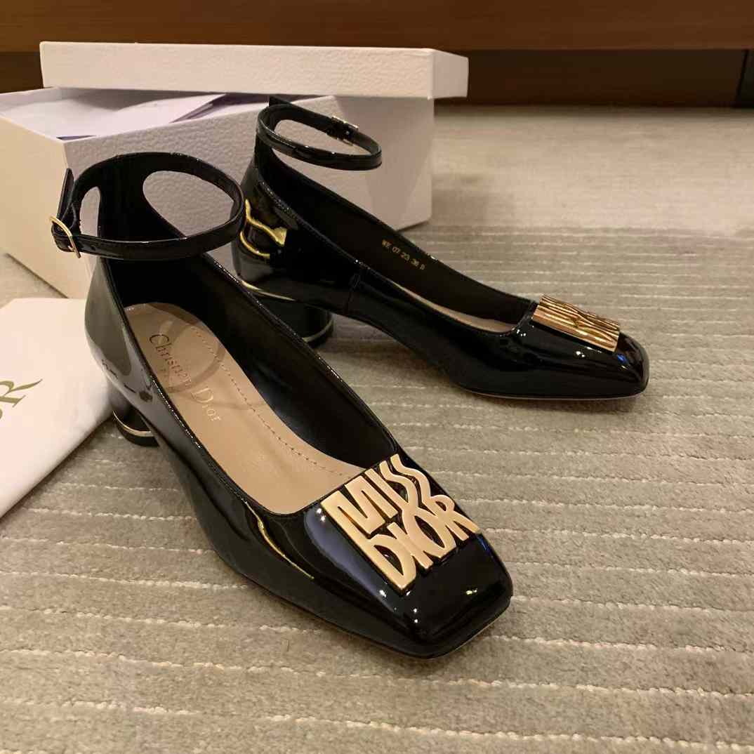 Dior Thick heeled leather shoes view 1
