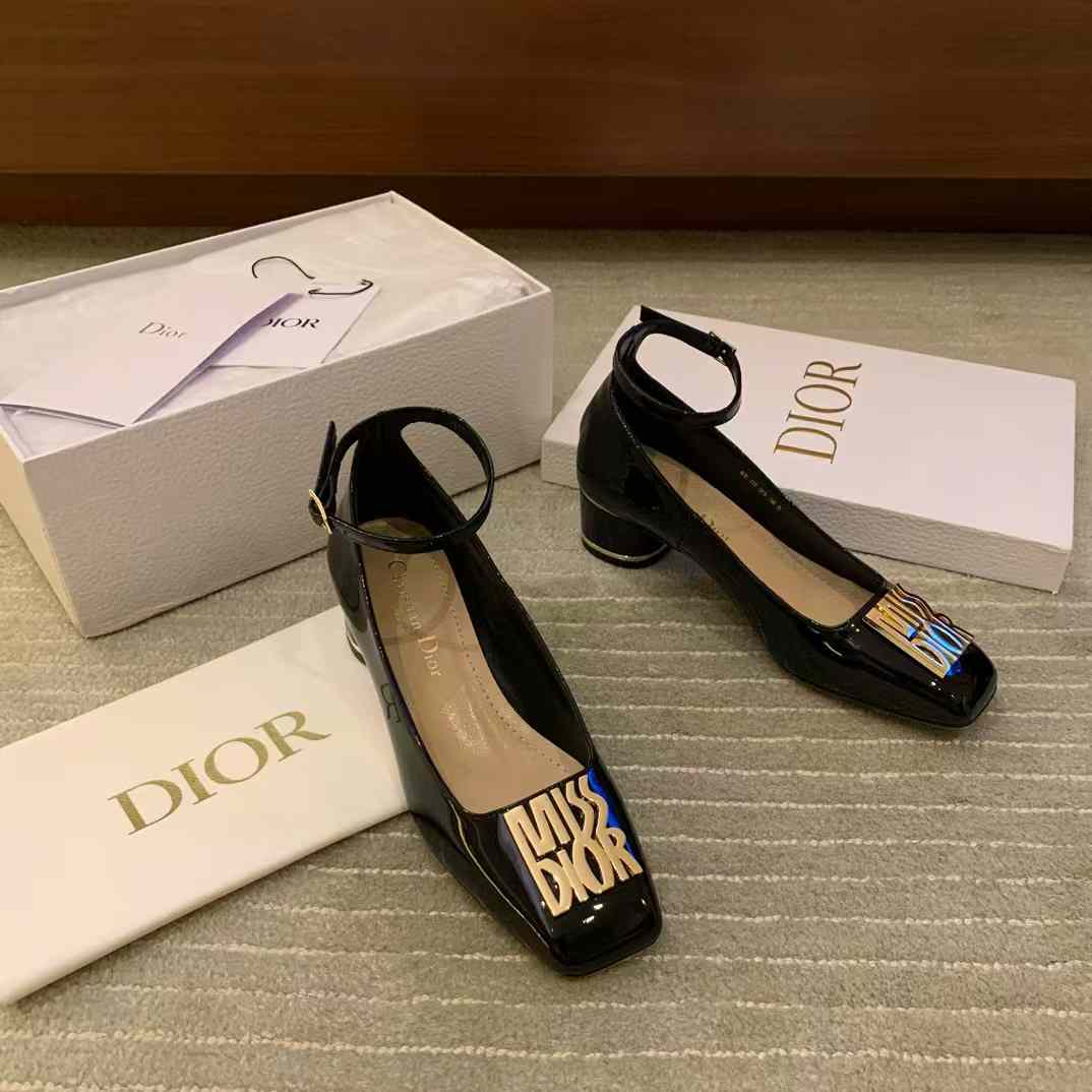 Dior Thick heeled leather shoes view 2