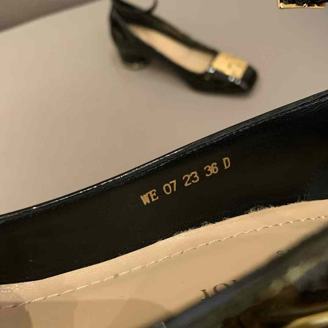 Dior Thick heeled leather shoes view 9