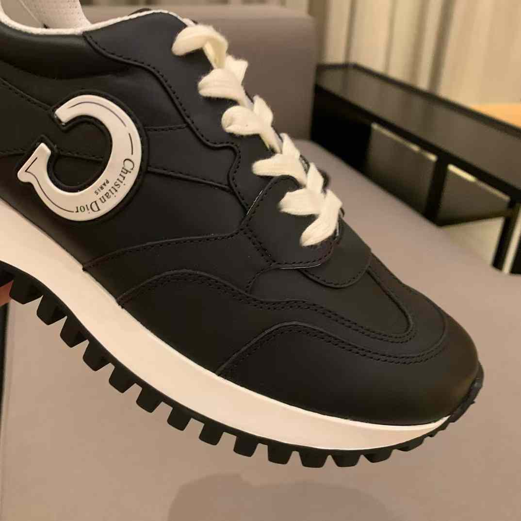 Dior Sneakers view 24