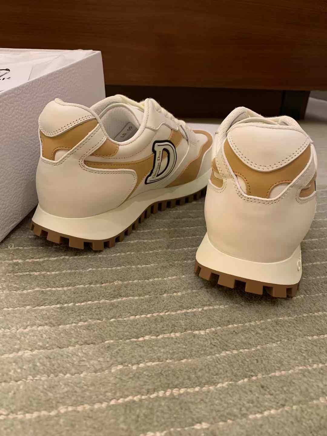 Dior Sneakers view 31